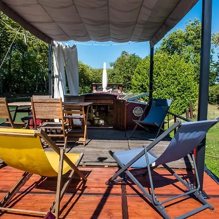 Peniche Kapadokya Insolite Sur Le Canal Du Midi Mas-Saintes-Puelles