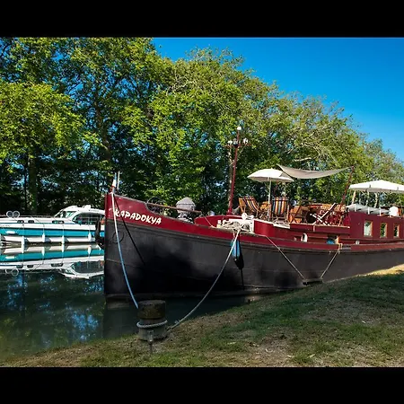 Peniche Kapadokya Insolite Sur Le Canal Du Midi *