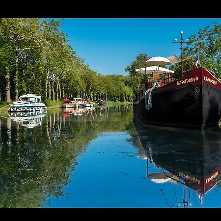 Péniche Kapadokya * Mas-Saintes-Puelles